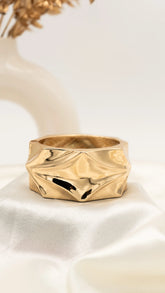 ICYWRIST Gold Statement Bangle